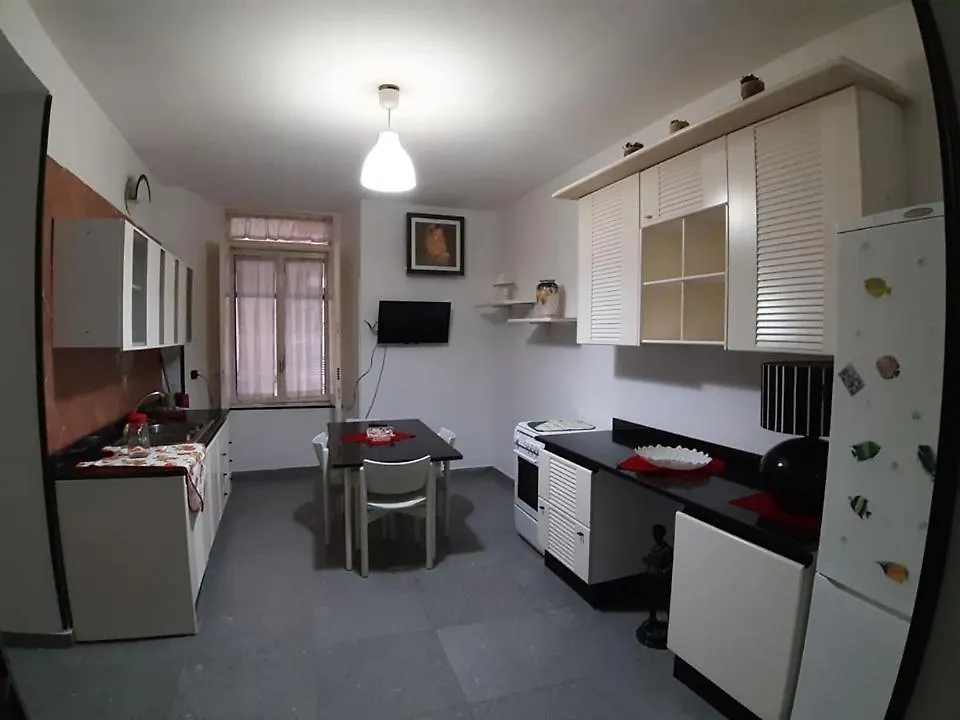 Bed and Breakfast Don Carlo Room Νάπολη