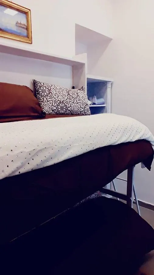 Don Carlo Room Neapel Bed & Breakfast